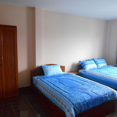Bayern Guesthouse Ban Nongdouang エクステリア 写真